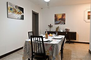 Cozy Ensuite Rooms