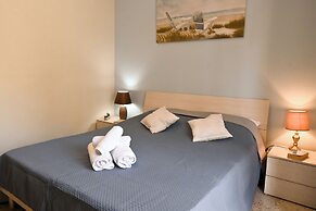Cozy Ensuite Rooms
