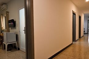 Cozy Ensuite Rooms