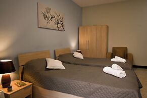 Cozy Ensuite Rooms