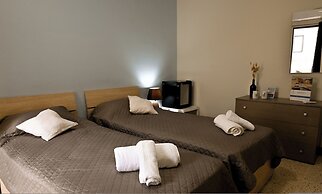 Cozy Ensuite Rooms