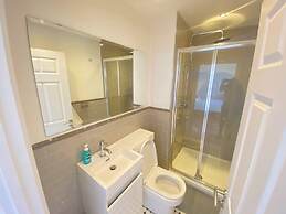 Essex Studio Retreat - Flat 4