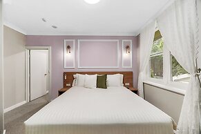 Hotel Avonleigh