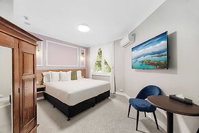 Hotel Avonleigh