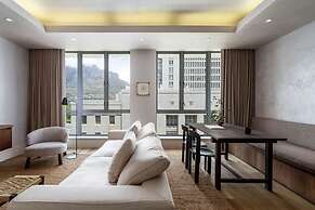 Art Apartment I - Table Mountain View Pool Nomad