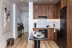 Art Apartment I - Table Mountain View Pool Nomad