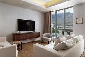 Art Apartment I - Table Mountain View Pool Nomad