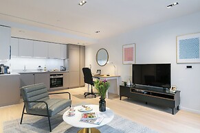 Urban Chic - Aird House