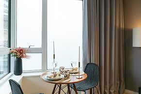 Urban Chic - Aird House