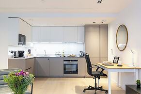 Urban Chic - Aird House