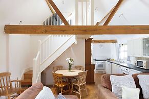 The Dairy - Spacious 3 bed Barn in Sidlesham