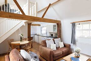 The Dairy - Spacious 3 bed Barn in Sidlesham