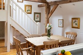 Wren Barn - Cosy 2-bed Converted Barn in Sidlesham