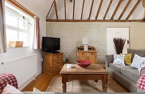 Wren Barn - Cosy 2-bed Converted Barn in Sidlesham