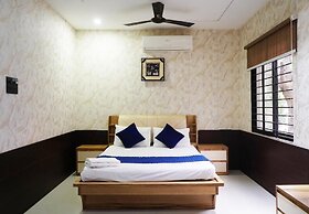 Stay10 Luxury Service Apartment