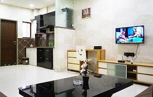 Stay10 Luxury Service Apartment