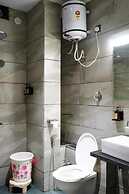 Stay10 Luxury Service Apartment
