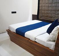 Stay10 Luxury Service Apartment
