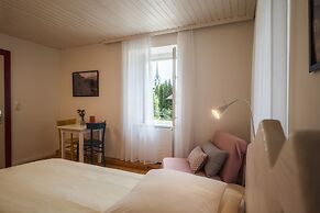 Wanderlust Boutique Rooms