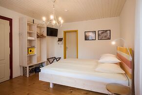 Wanderlust Boutique Rooms