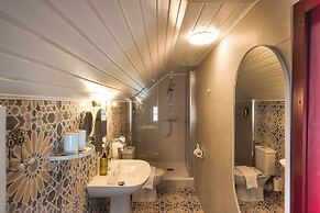 Wanderlust Boutique Rooms