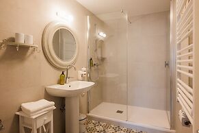 Wanderlust Boutique Rooms