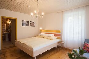 Wanderlust Boutique Rooms
