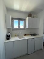 Chora Nest Kythnos