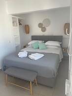 Chora Nest Kythnos