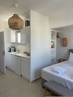 Chora Nest Kythnos