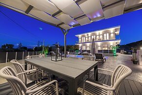 Athenia Apartments