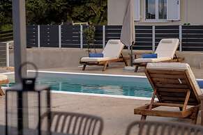 Athenia Apartments