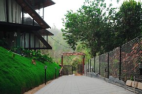 Wood Panda Luxury Resort Wayanad