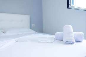 Seaview Apartments