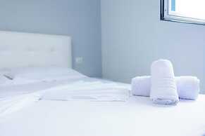 Seaview Apartments