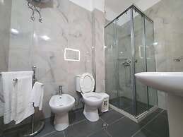 Seaview Apartments