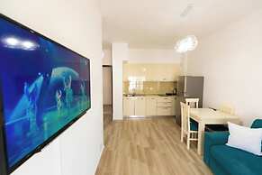Seaview Apartments