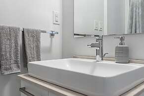 Maple Suites - Downtown Toronto