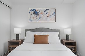 Maple Suites - Downtown Toronto