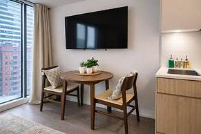Maple Suites - Downtown Toronto