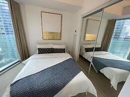 Maple Suites - Downtown Toronto