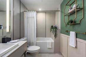 Maple Suites - Downtown Toronto