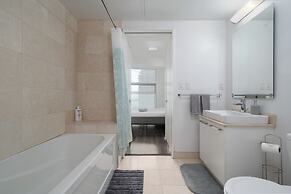 Maple Suites - Downtown Toronto