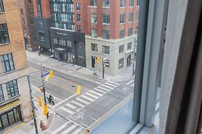 Maple Suites - Downtown Toronto