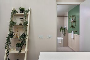 Maple Suites - Downtown Toronto