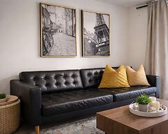 Maple Suites - Downtown Toronto