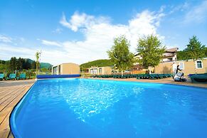 Vama54 Family Resort&SPA