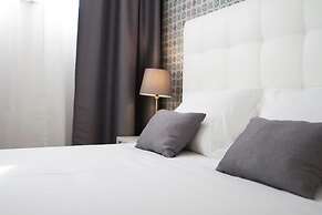 Art 4 You Cascais Suites
