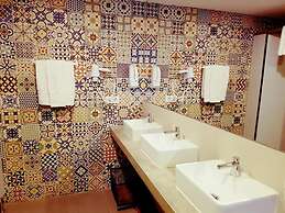 Art 4 You Cascais Suites