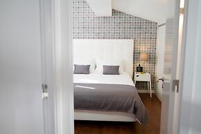 Art 4 You Cascais Suites